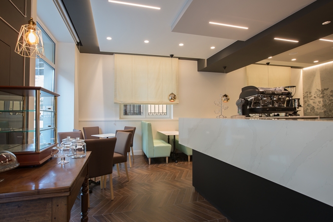 15 arredamento bar caffe adua borgosesia bancone retrobanco illuminazione allestimento design